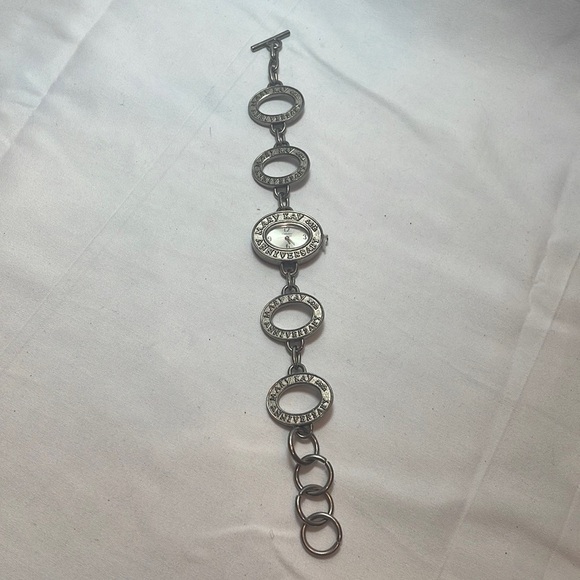 Vintage Mary Kay 45th Anniversary Watch - Picture 3 of 5